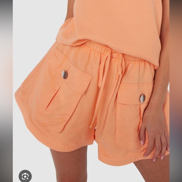 REVOLVE Pants - REVOLVE| MADISON THE LABEL BNWT LINEN OVERSIZED HUGH WAIST SHORTS APRICOT COLOR